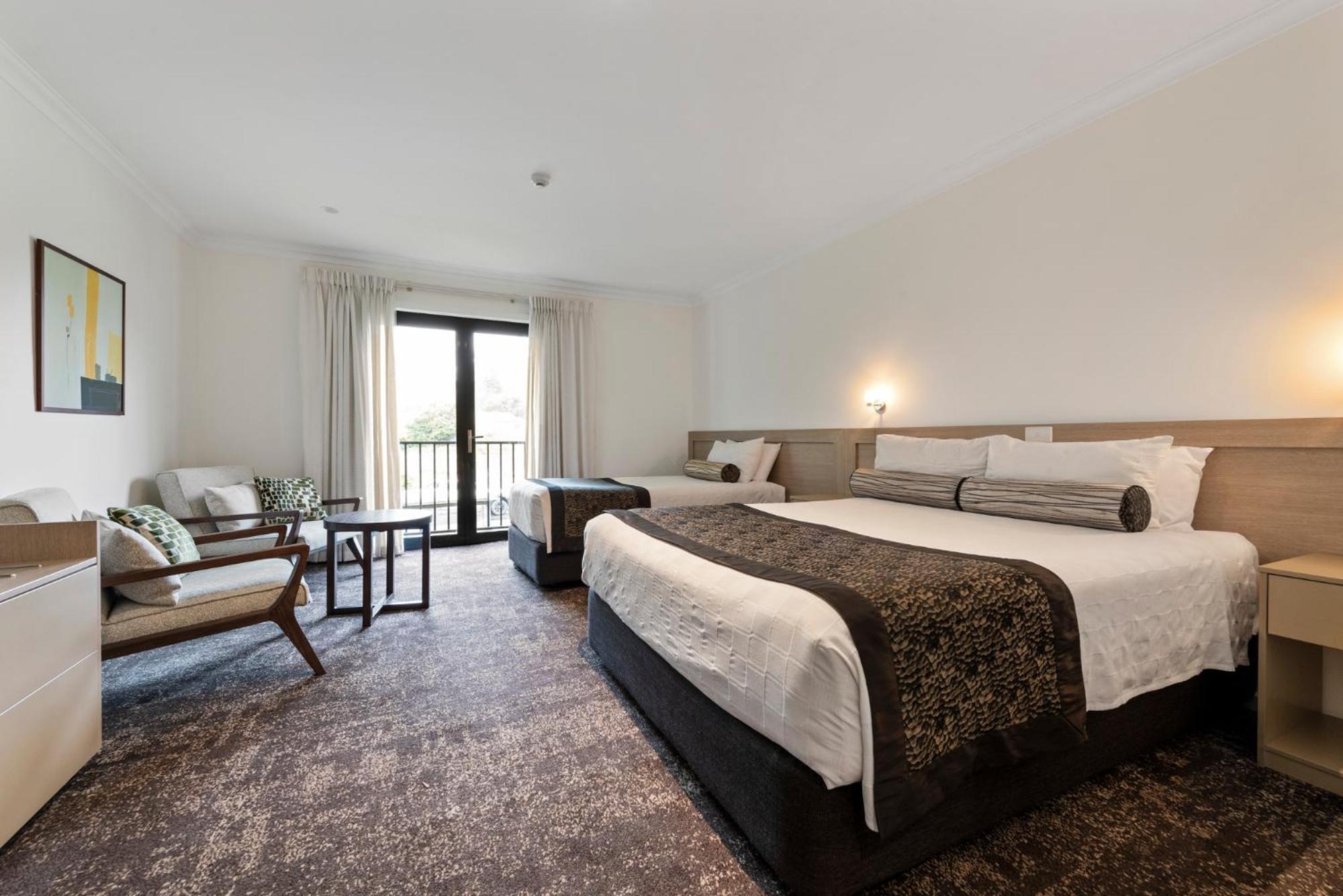 Springs Mittagong Hotel Exterior photo